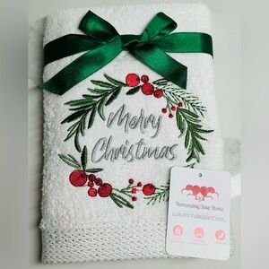 Kitchen Hand Towels Christmas WREATH Dish Towels Bar Towels 18” X 25” New